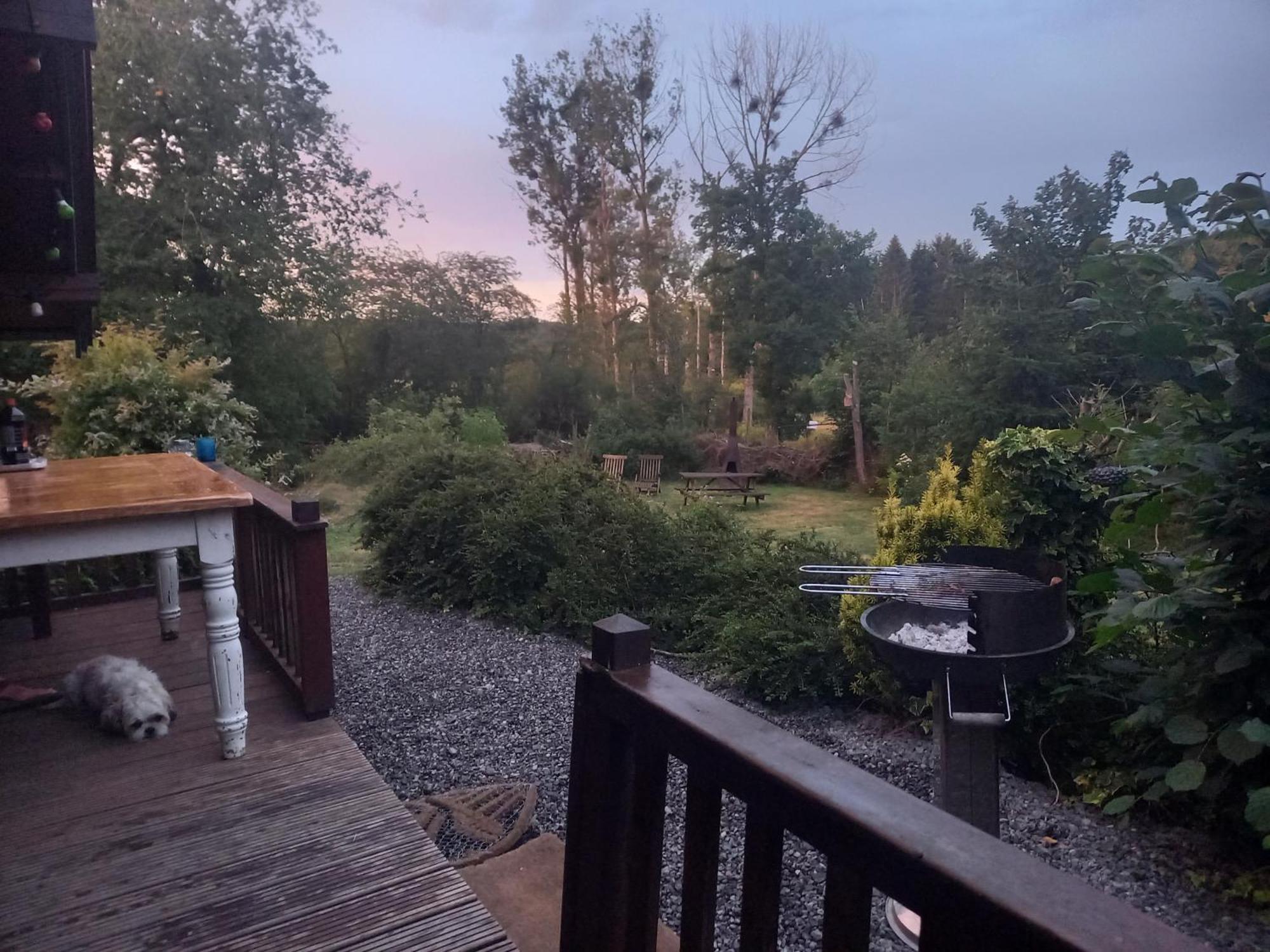 Chalet Barvaux Met Grote Tuin Durbuy Bagian luar foto
