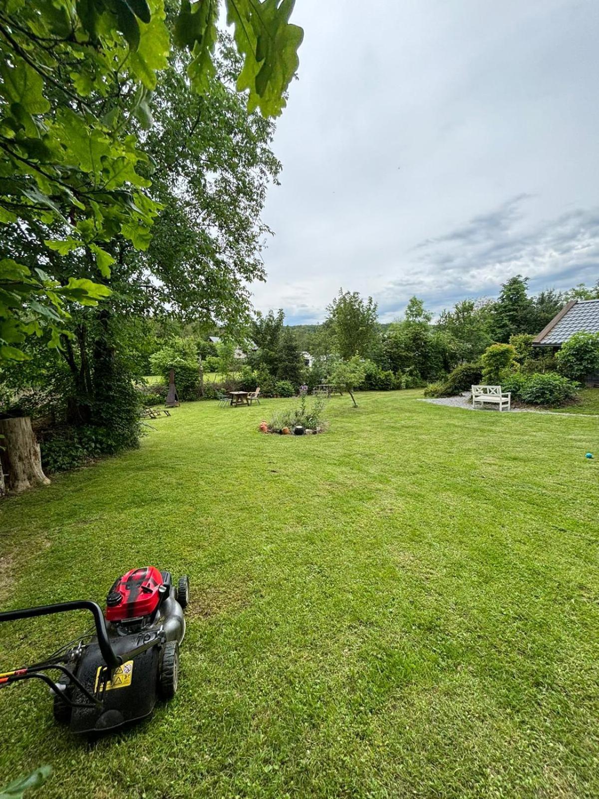 Chalet Barvaux Met Grote Tuin Durbuy Bagian luar foto