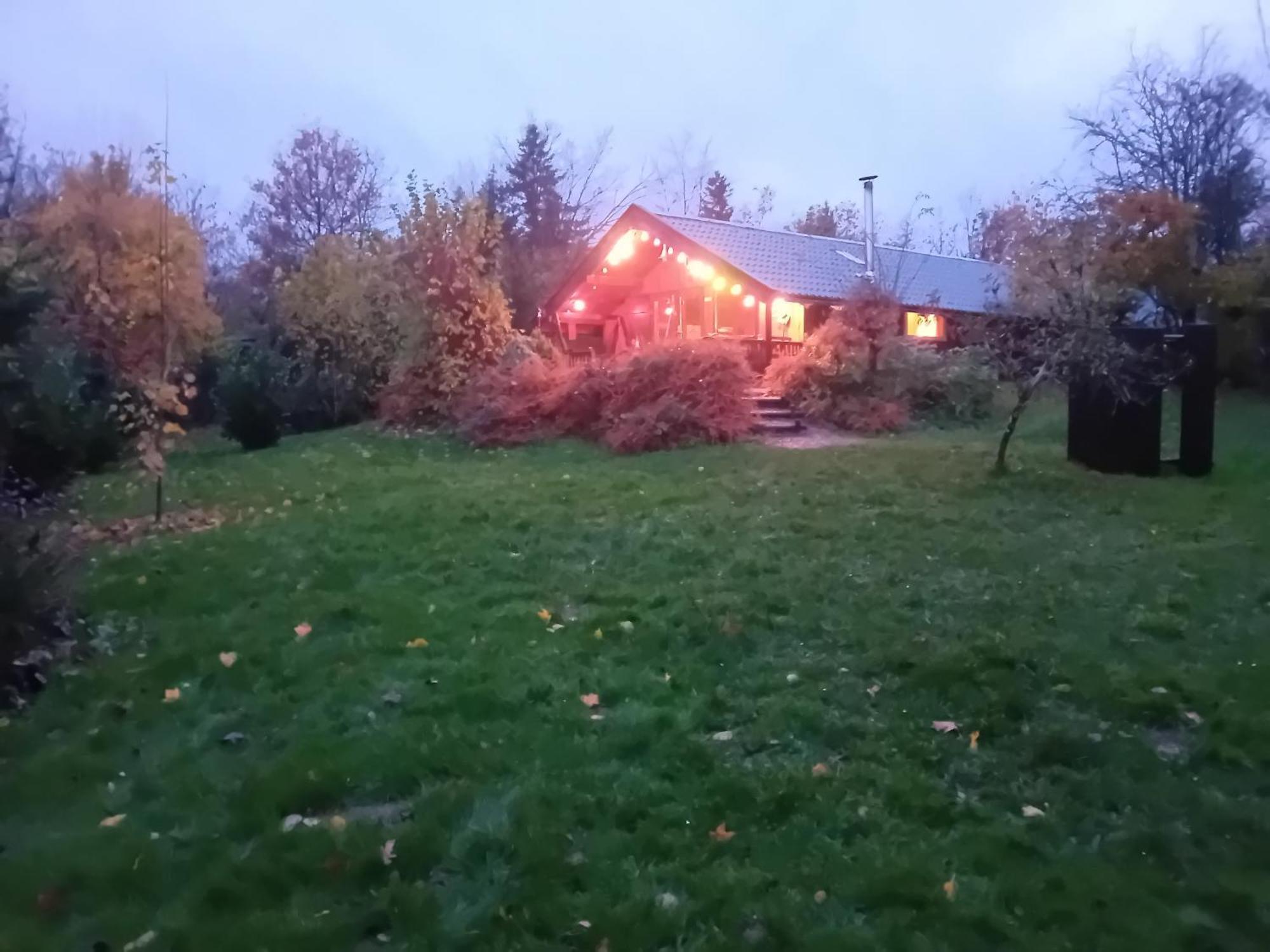 Chalet Barvaux Met Grote Tuin Durbuy Bagian luar foto